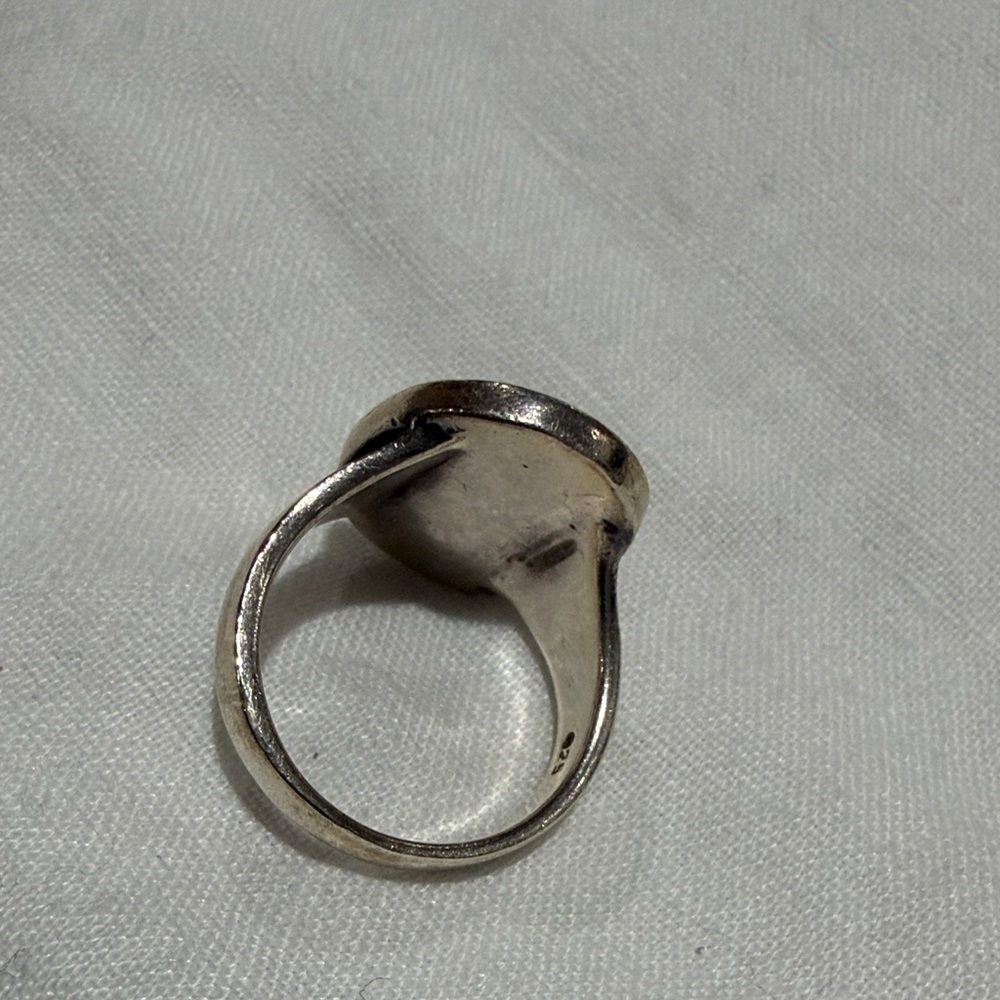 Vintage Sterling Silver And Mother Of Pearl Ring, size 8.5 - Picture 3 of 7
